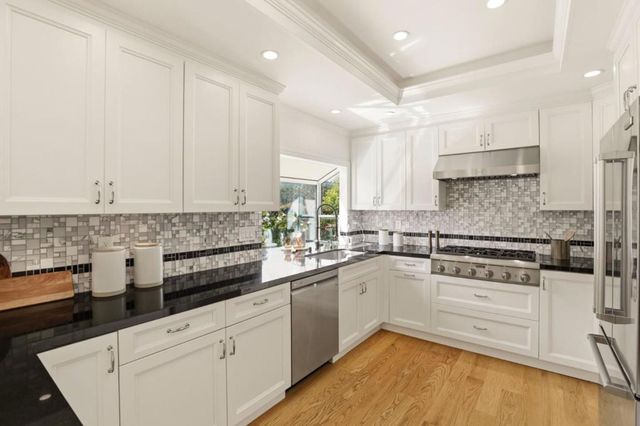 16 Bennett Road, Redwood City, CA 94062