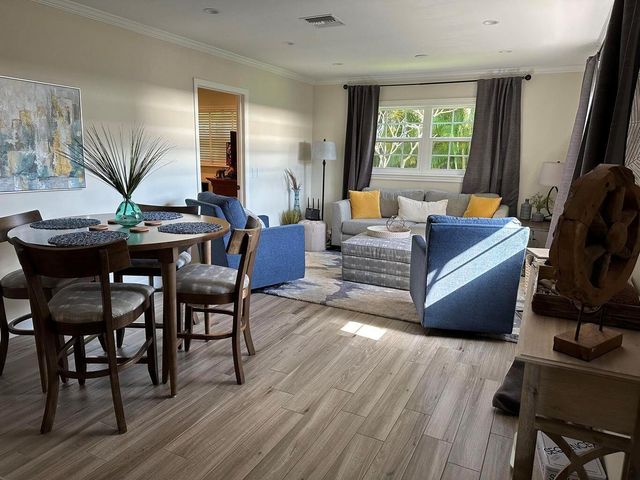 917 SW 36th Terrace, Palm City, FL 34990