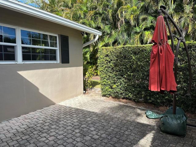 917 SW 36th Terrace, Palm City, FL 34990