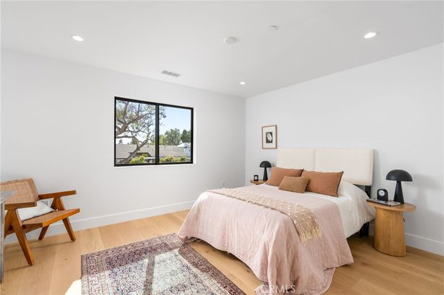 3024 Country Club, Costa Mesa, CA 92626