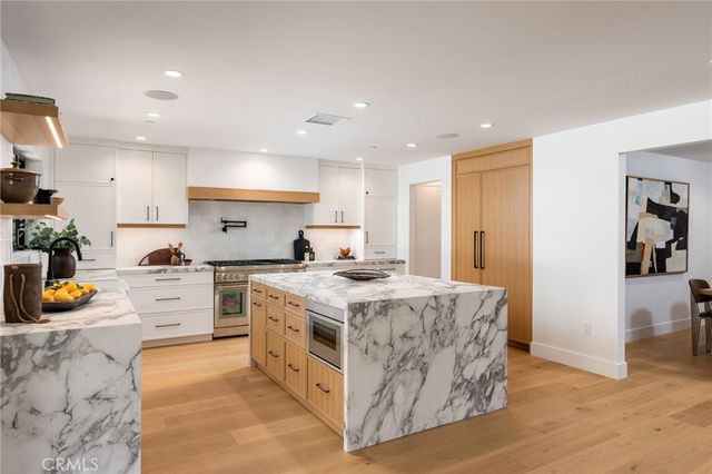 3024 Country Club, Costa Mesa, CA 92626