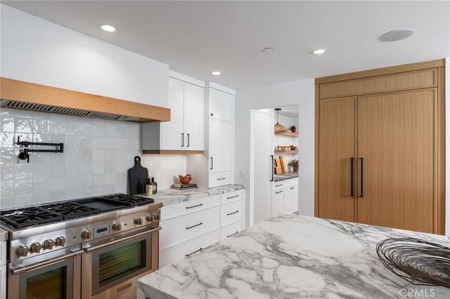 3024 Country Club, Costa Mesa, CA 92626