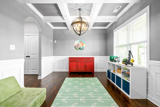 1607 Ellie Piper Cir, Clarksville, TN 37043