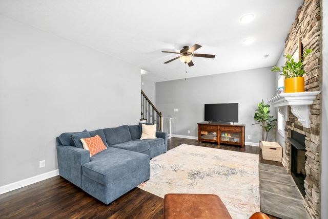 1607 Ellie Piper Cir, Clarksville, TN 37043