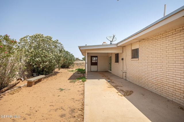 3329 Running Deer Drive, El Paso, TX 79936