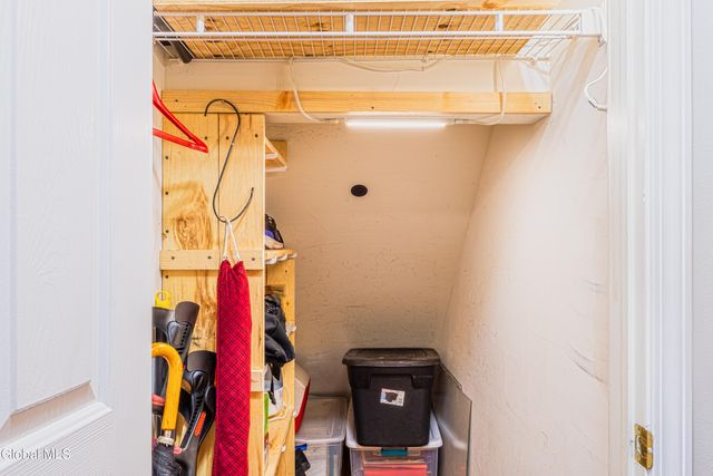 301 Evergreen Place, Rensselaer, NY 12144