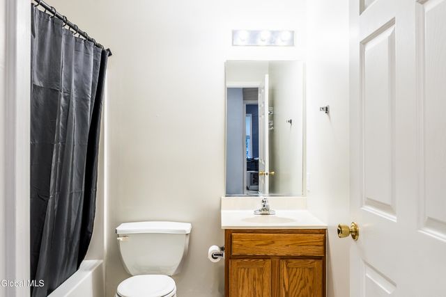 301 Evergreen Place, Rensselaer, NY 12144