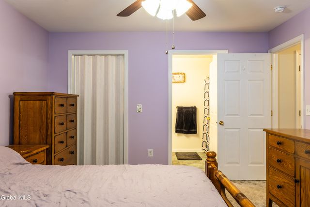 301 Evergreen Place, Rensselaer, NY 12144