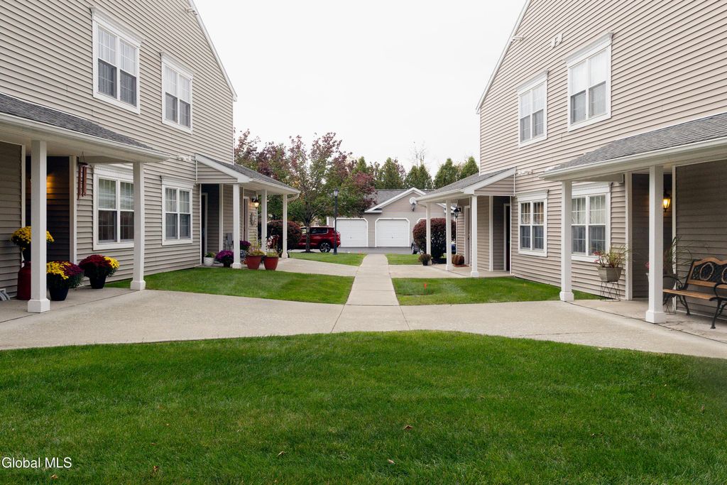 301 Evergreen Place, Rensselaer, NY 12144