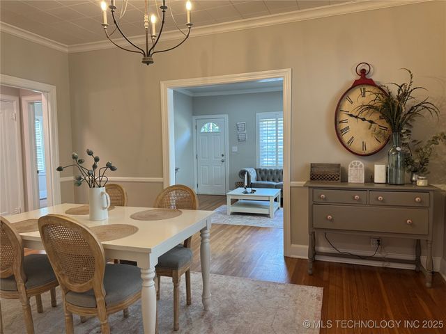 1856 E 17th Street, Tulsa, OK 74104