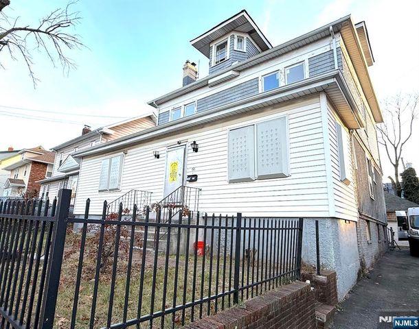 66 Scheerer, Newark, NJ 07112