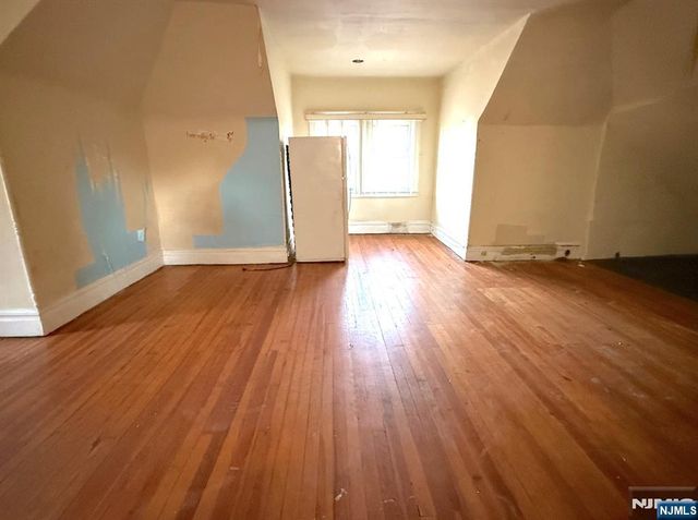 66 Scheerer, Newark, NJ 07112