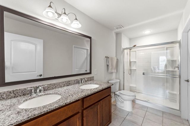 410 Thistle Thorn Drive, The Woodlands, TX 77382