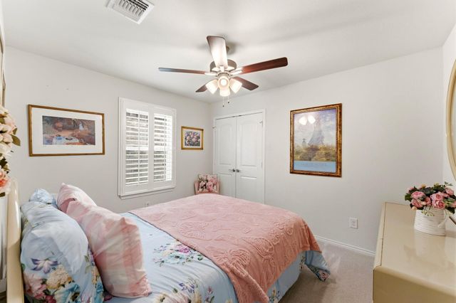 410 Thistle Thorn Drive, The Woodlands, TX 77382