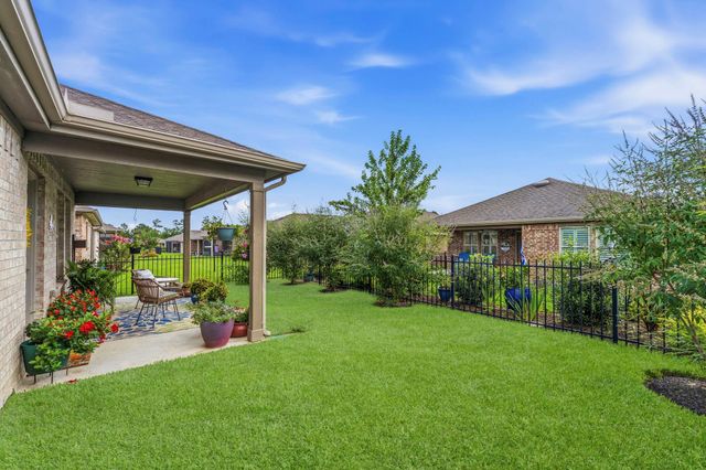 410 Thistle Thorn Drive, The Woodlands, TX 77382