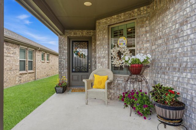 410 Thistle Thorn Drive, The Woodlands, TX 77382