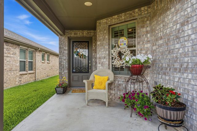 410 Thistle Thorn Drive, The Woodlands, TX 77382