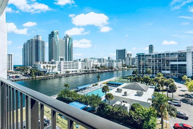 600 Parkview Drive 718, Hallandale Beach, FL 33009