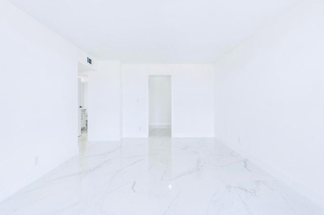 600 Parkview Drive 718, Hallandale Beach, FL 33009