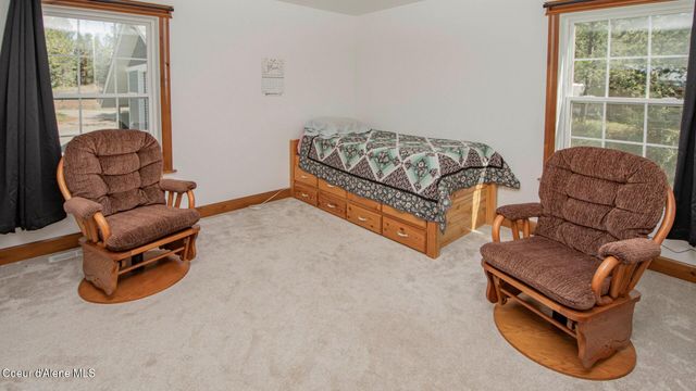688 Champs Rd, Bonners Ferry, ID 83805