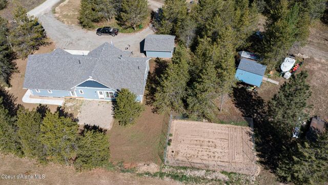 688 Champs Rd, Bonners Ferry, ID 83805