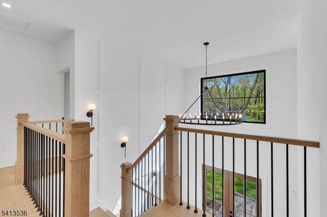 34 Townsend Dr, Florham Park Boro, NJ 07932