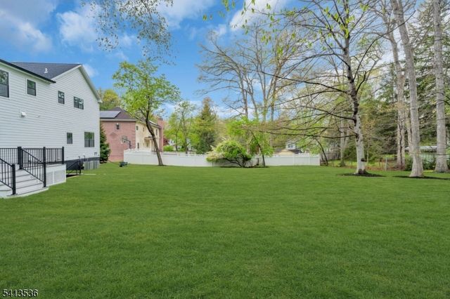 34 Townsend Dr, Florham Park Boro, NJ 07932