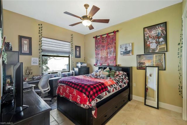 2724 Gleason PKWY, Cape Coral, FL 33914