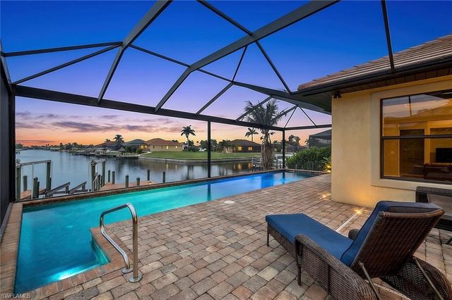 2724 Gleason PKWY, Cape Coral, FL 33914