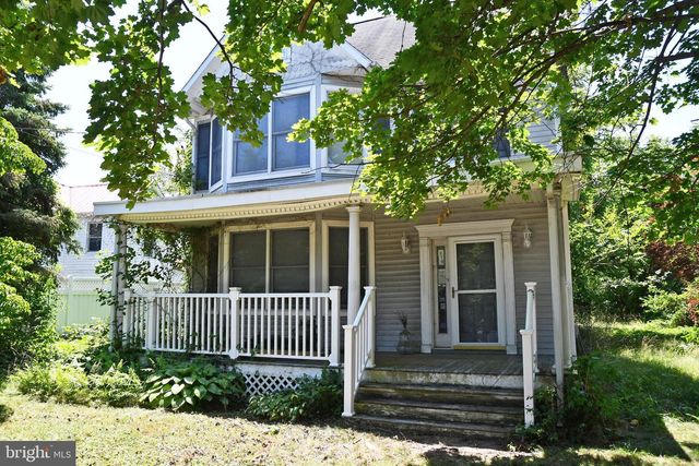 210 W MAIN ST, Cecilton, MD 21913