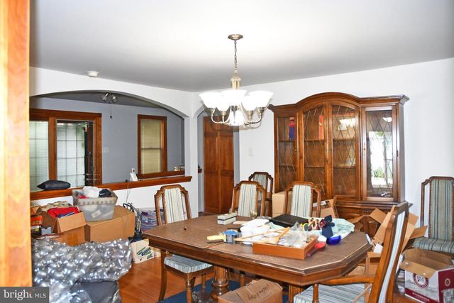 210 W MAIN ST, Cecilton, MD 21913