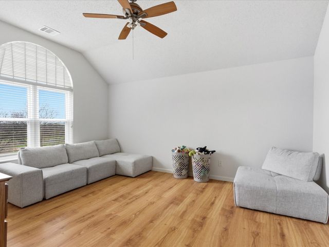 222 Lairds Drive, Coppell, TX 75019