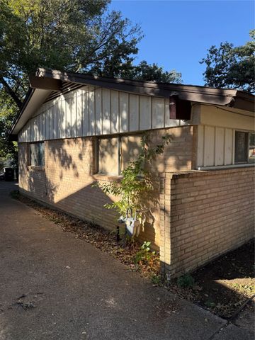 7116 Monterrey Drive, Fort Worth, TX 76112