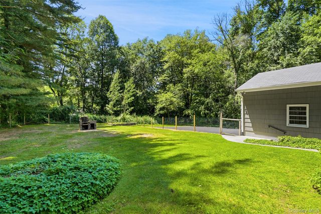 41 Cherry Ridge Road, Katonah, NY 10536