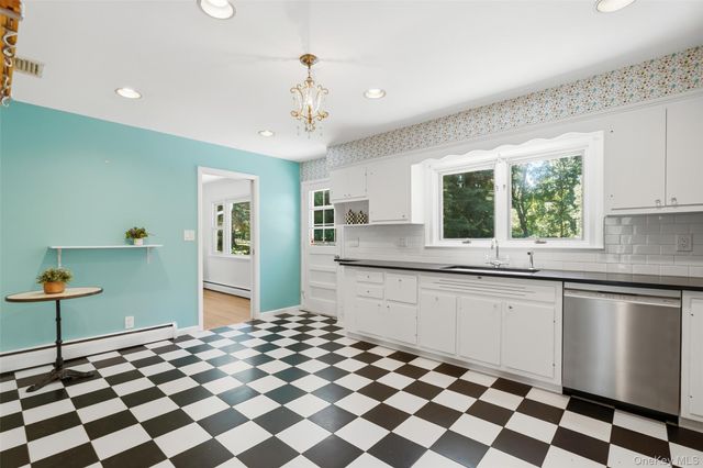 41 Cherry Ridge Road, Katonah, NY 10536