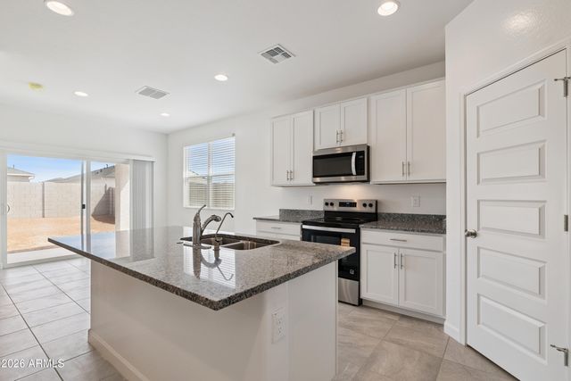 35702 N Gamble Lane, San Tan Valley, AZ 85140