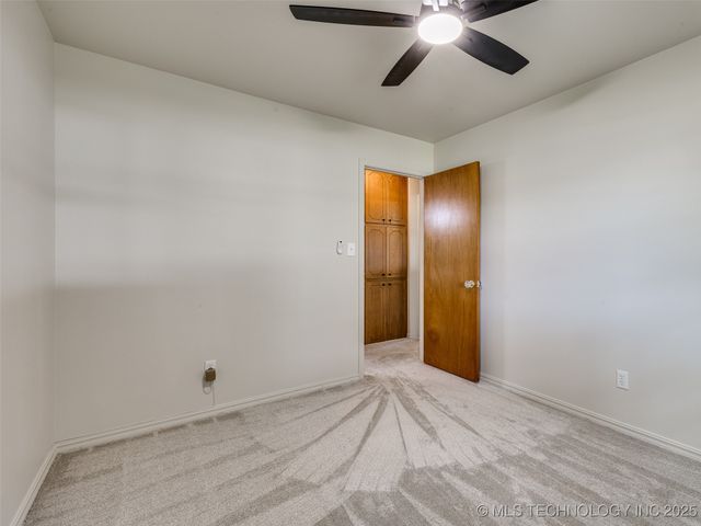 701 W 41st Street, Sand Springs, OK 74063