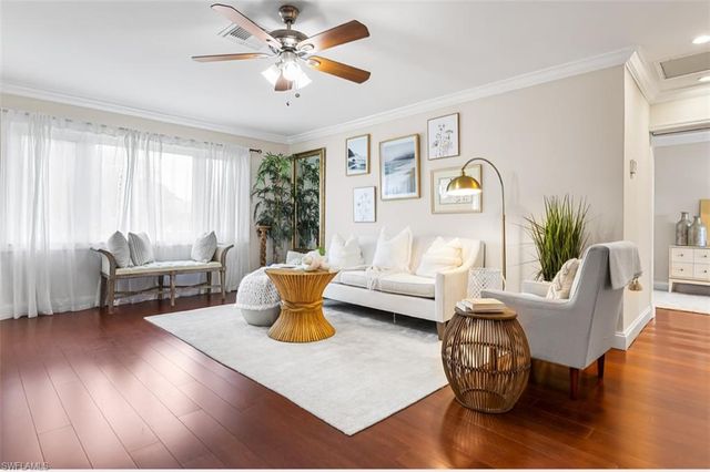 3950 Mohawk PL, Naples, FL 34112