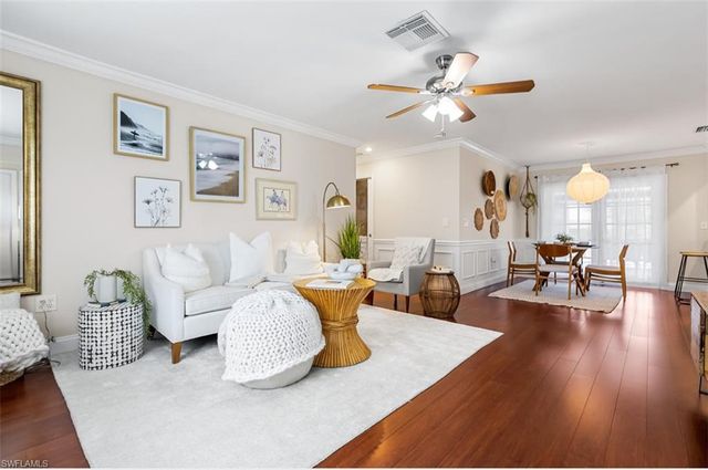3950 Mohawk PL, Naples, FL 34112