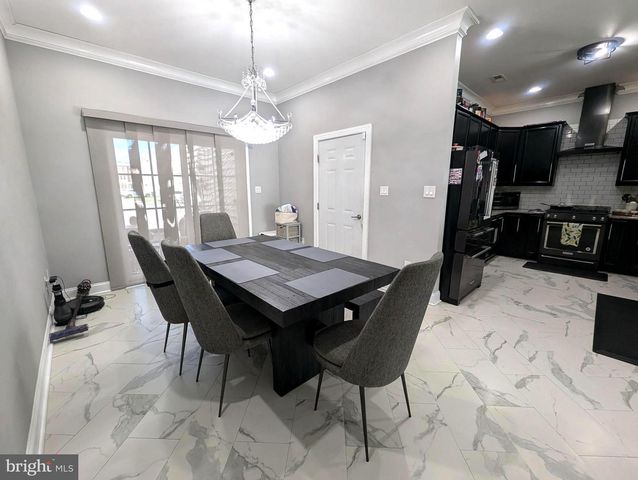 3300 PIETRO WAY, Philadelphia, PA 19145