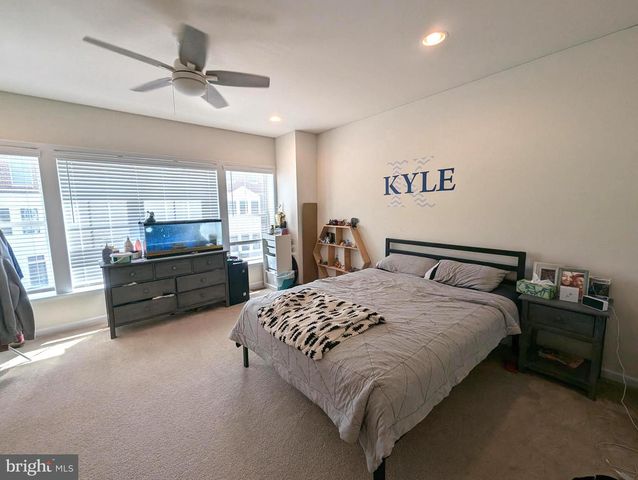 3300 PIETRO WAY, Philadelphia, PA 19145