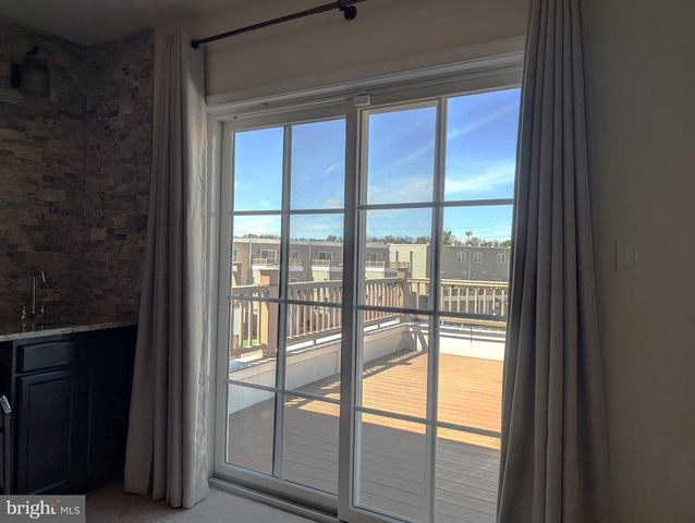 3300 PIETRO WAY, Philadelphia, PA 19145