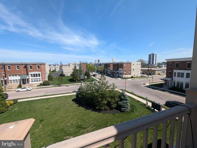 3300 PIETRO WAY, Philadelphia, PA 19145