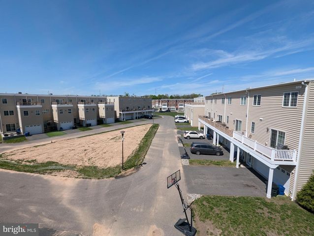 3300 PIETRO WAY, Philadelphia, PA 19145