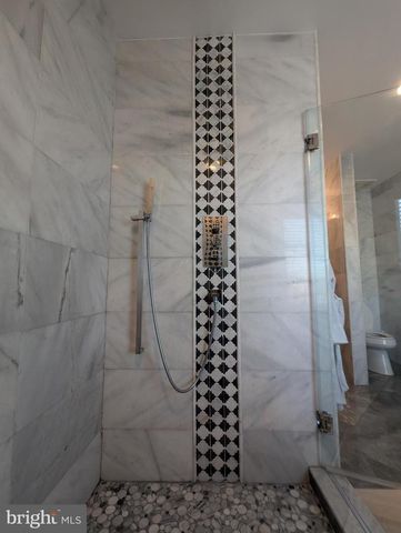 3300 PIETRO WAY, Philadelphia, PA 19145