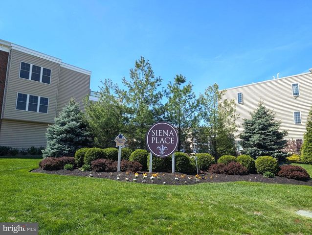 3300 PIETRO WAY, Philadelphia, PA 19145