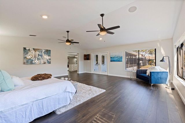 8950 BAYWOOD PARK DRIVE, Seminole, FL 33777