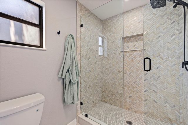 8950 BAYWOOD PARK DRIVE, Seminole, FL 33777