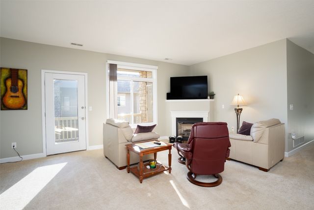 544 Kelsey Lane, Altoona, IA 50009
