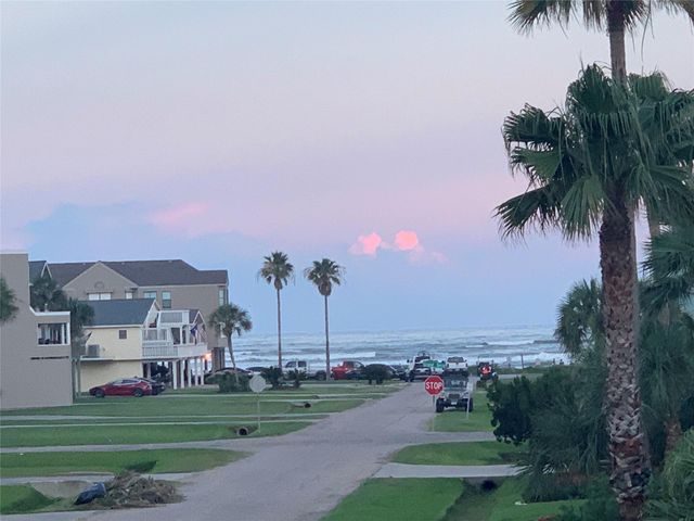 4101 Ghost Crab Lane, Galveston, TX 77554